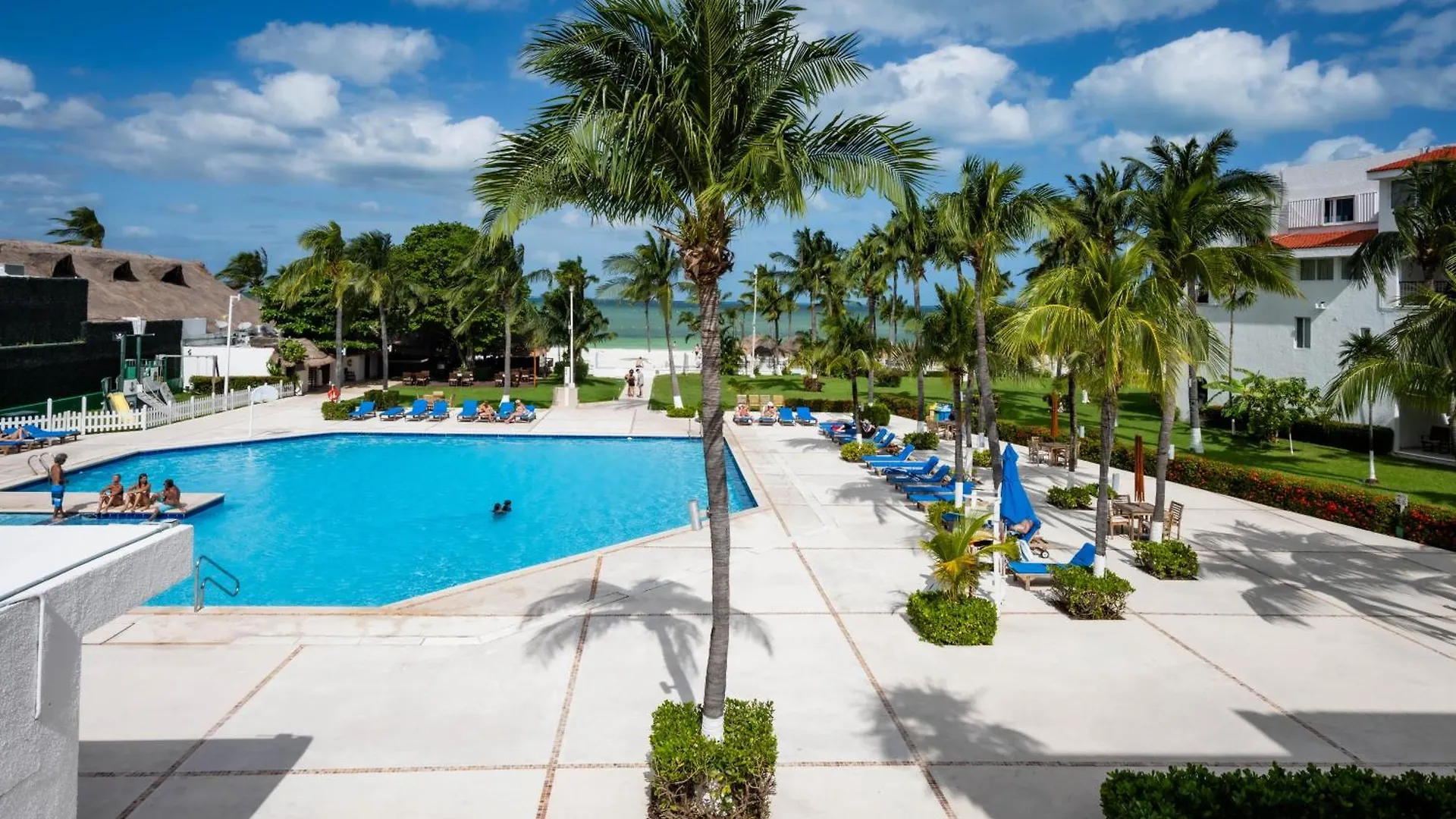 Villa Oceanfront In Hotel Complex Cancun Aparthotel