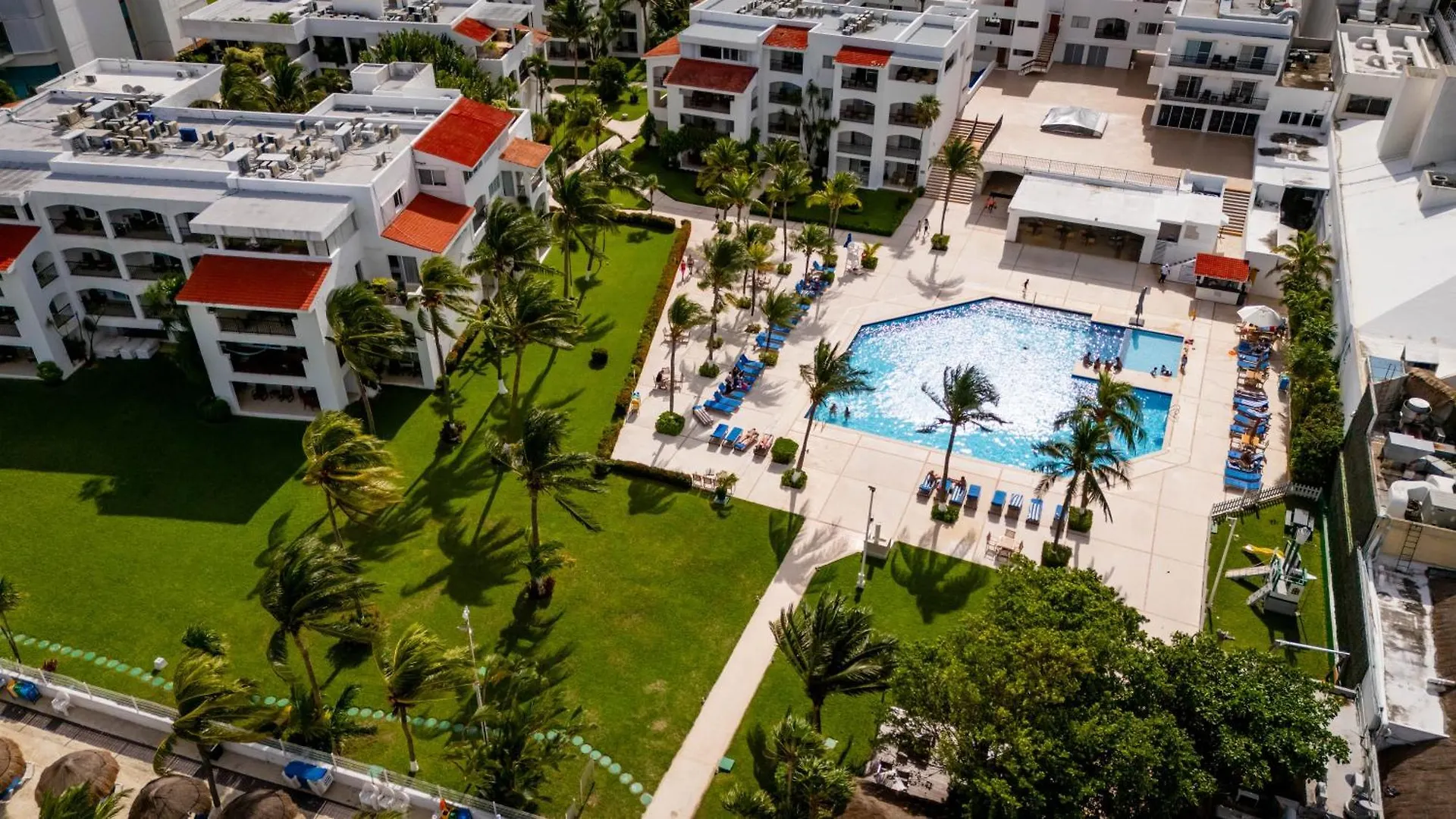 Villa Oceanfront In Hotel Complex Cancun 0*,  Mexico