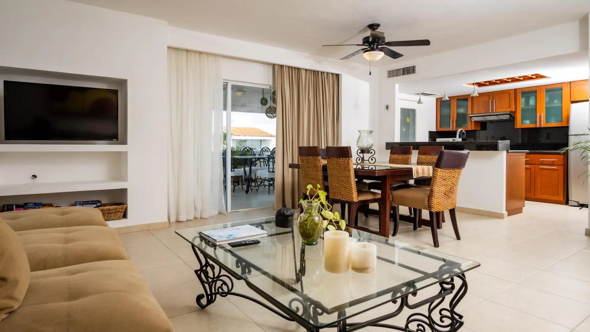 Aparthotel Villa Oceanfront In Hotel Complex Cancun