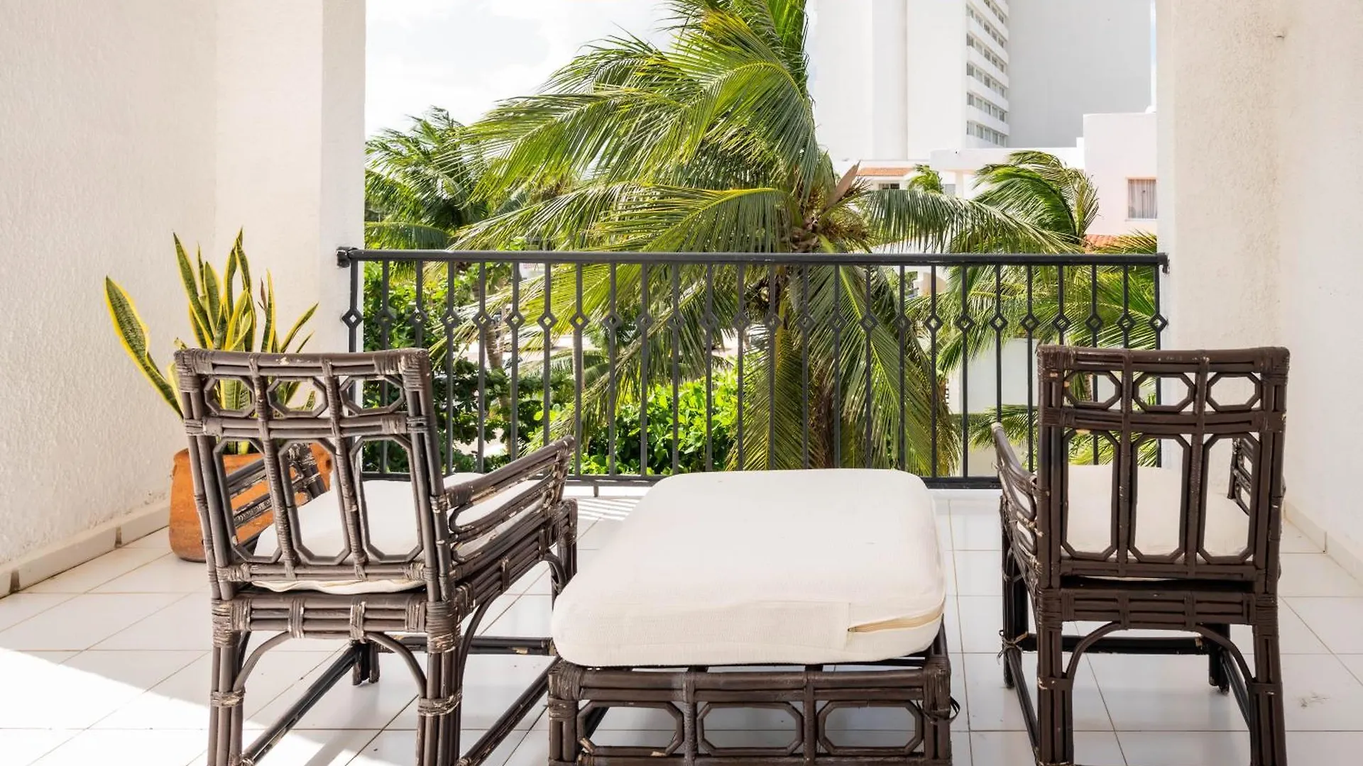 Villa Oceanfront In Hotel Complex Cancun 0*,